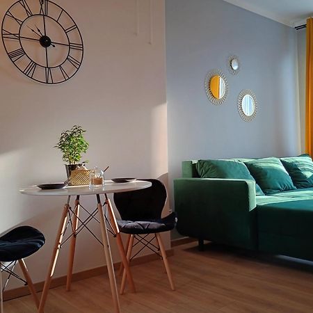 Apartament Em Кросно Екстериор снимка