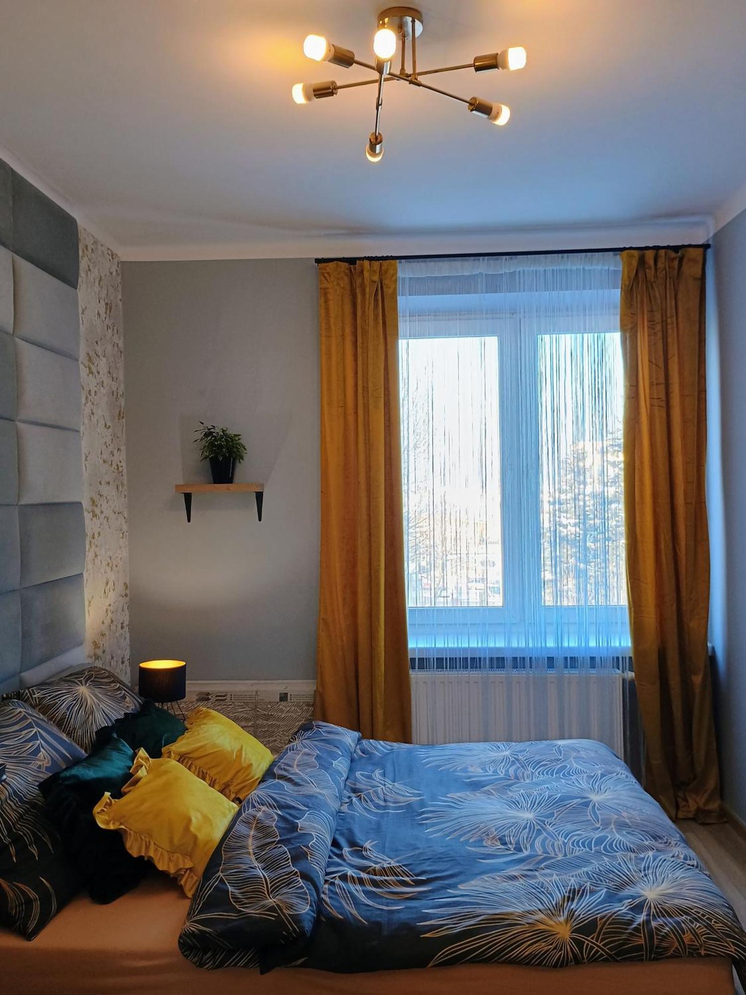 Apartament Em Кросно Екстериор снимка